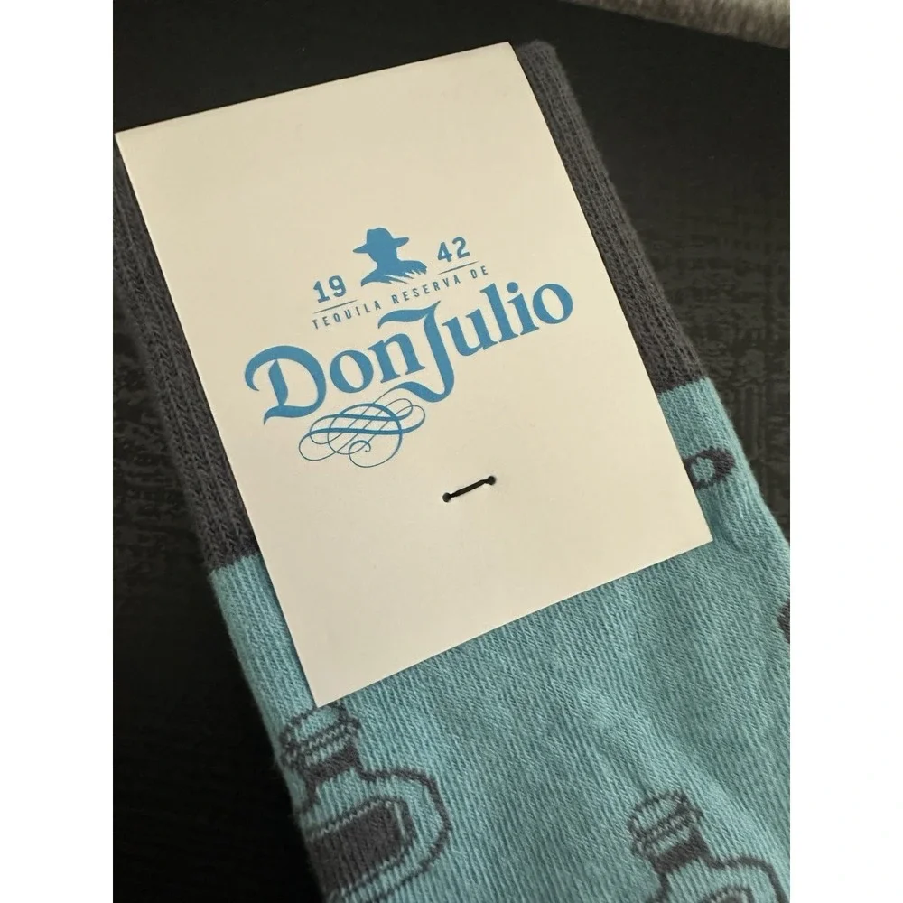 DON JULIO TEQUILA VEY COMFORTABLE DRESS SOCKS - BRAND NEW!